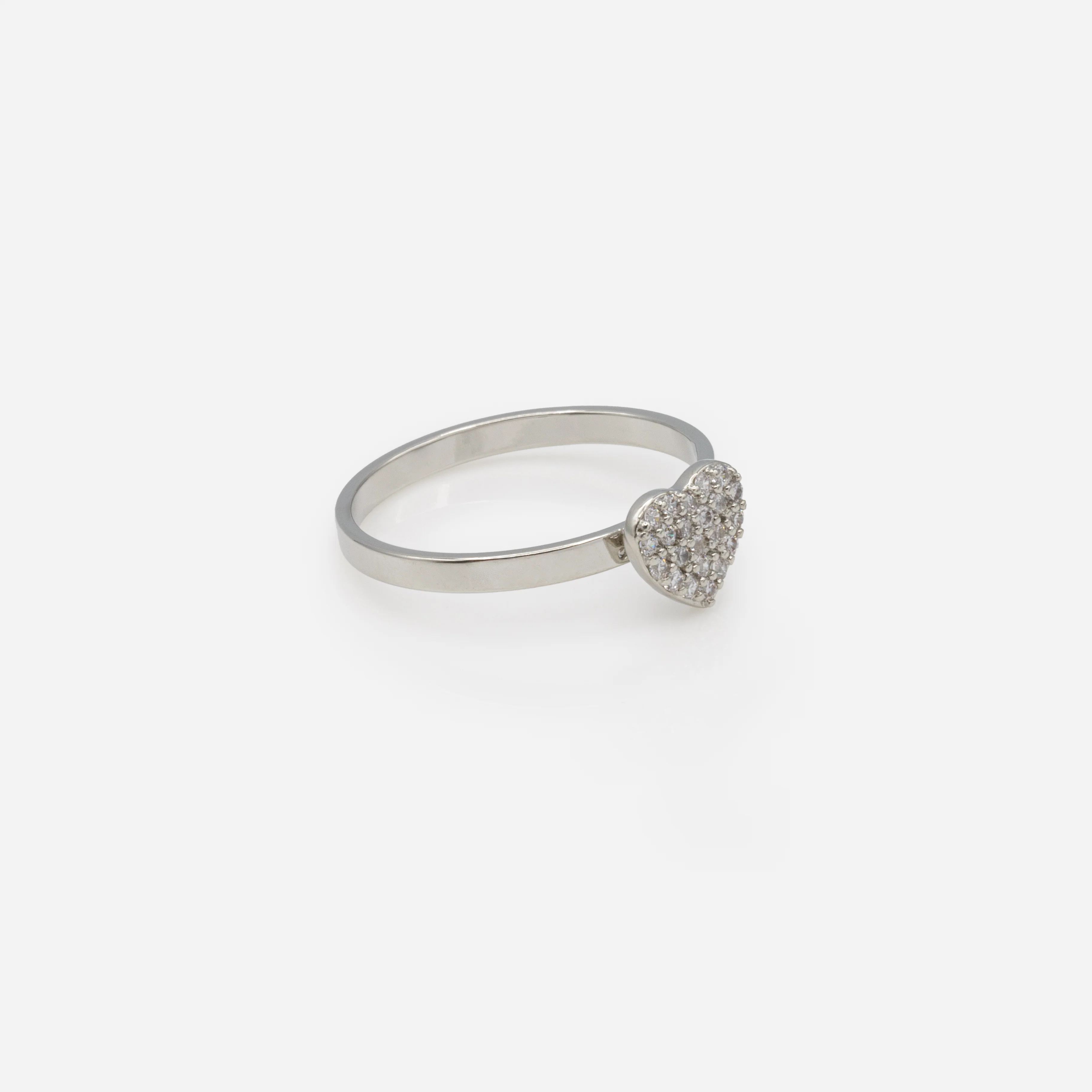 Bague argentée avec coeur garni de zircons cubiques - Image 3
