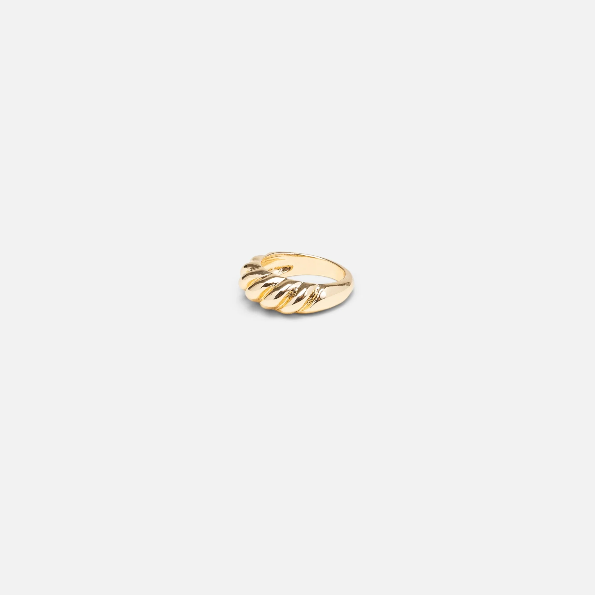 Bague dorée avec rainures diagonales en acier inoxydable - Image 2