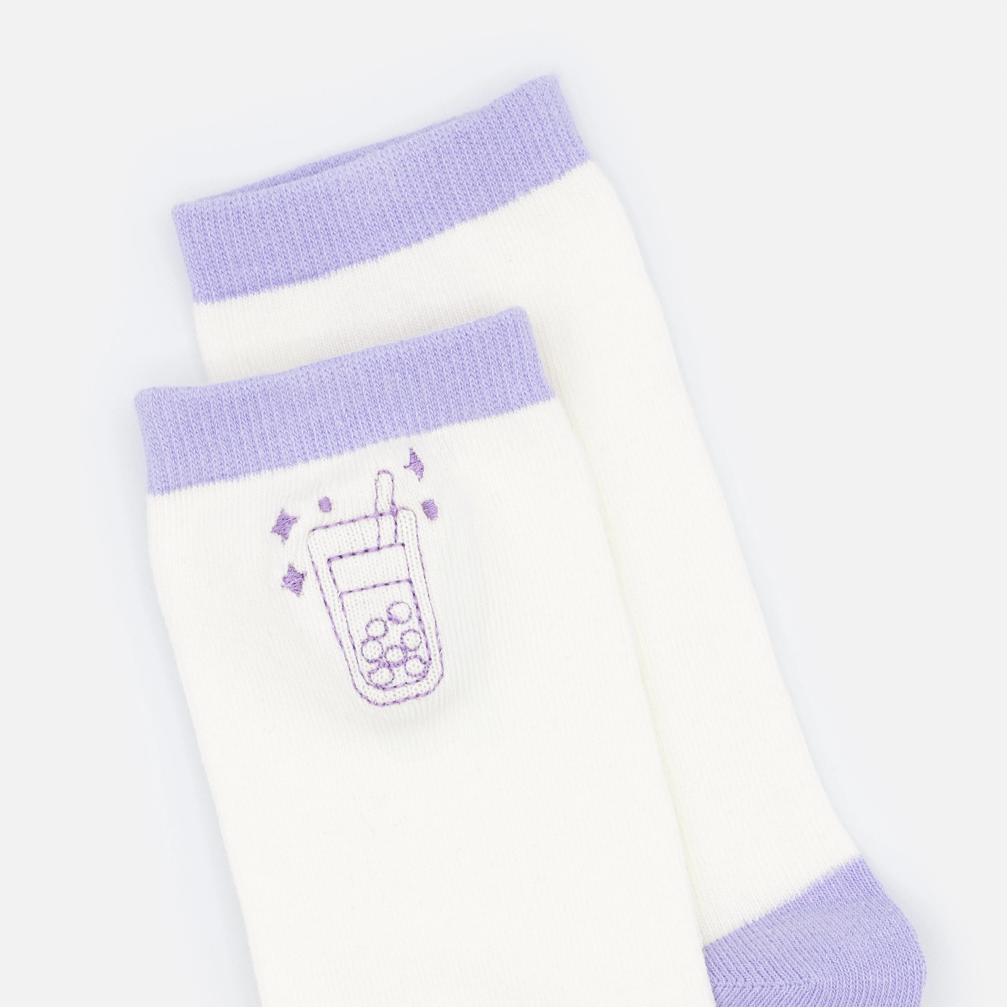 Bas crème & lilas avec broderie thé aux perles - Image 2