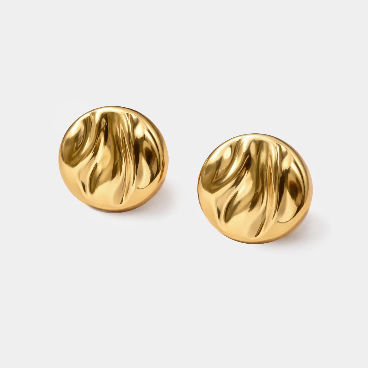 Boucles d'oreilles dôme ondulé dorées en acier inoxydable