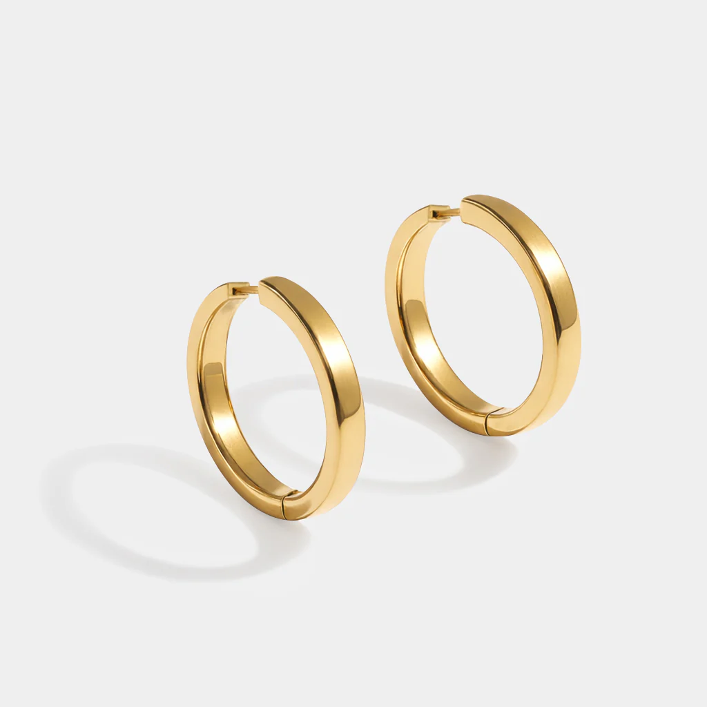 Boucles d'oreilles anneaux dorés plats en acier inoxydable - Essence