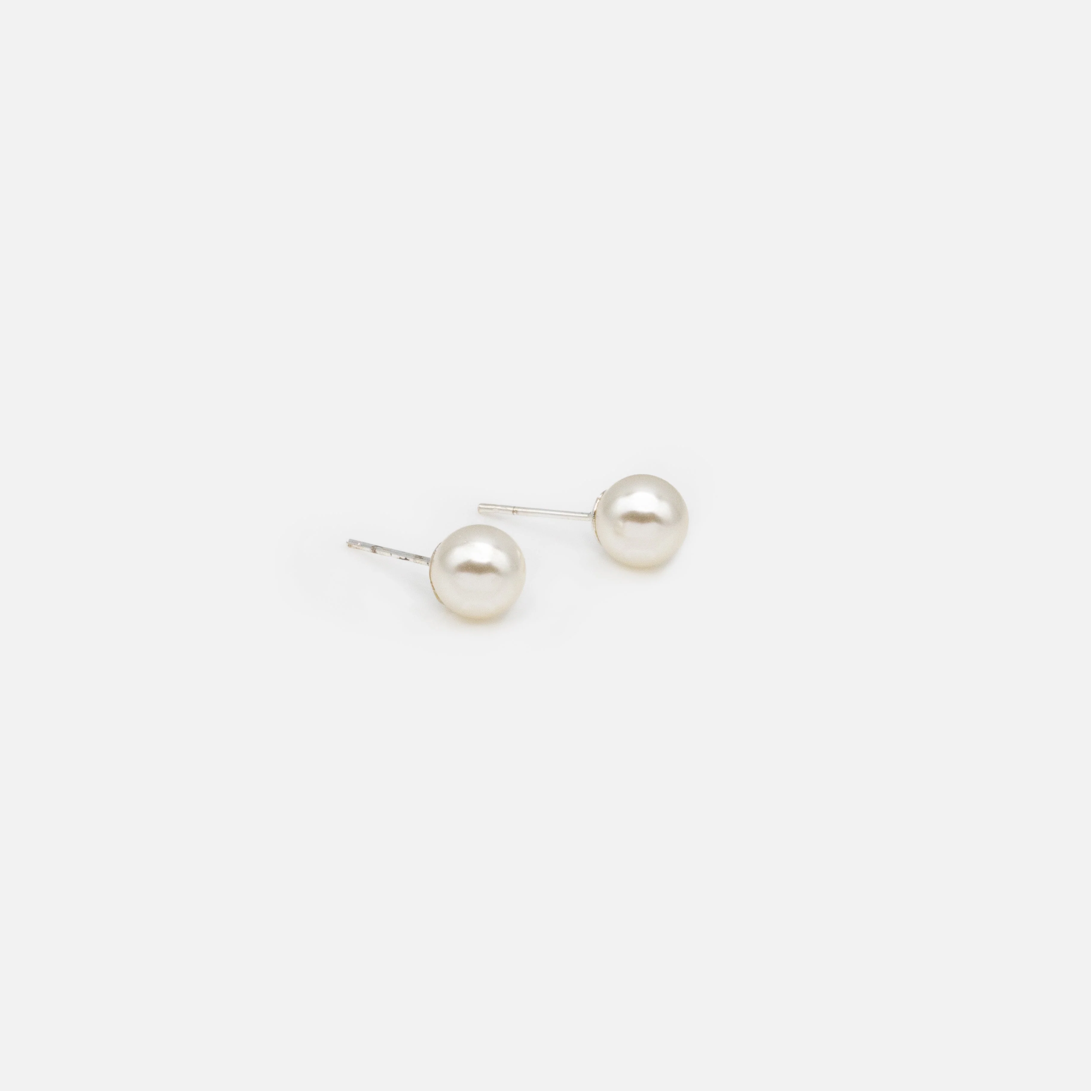 Boucles d'oreilles perles synthétiques 5 mm - Image 2