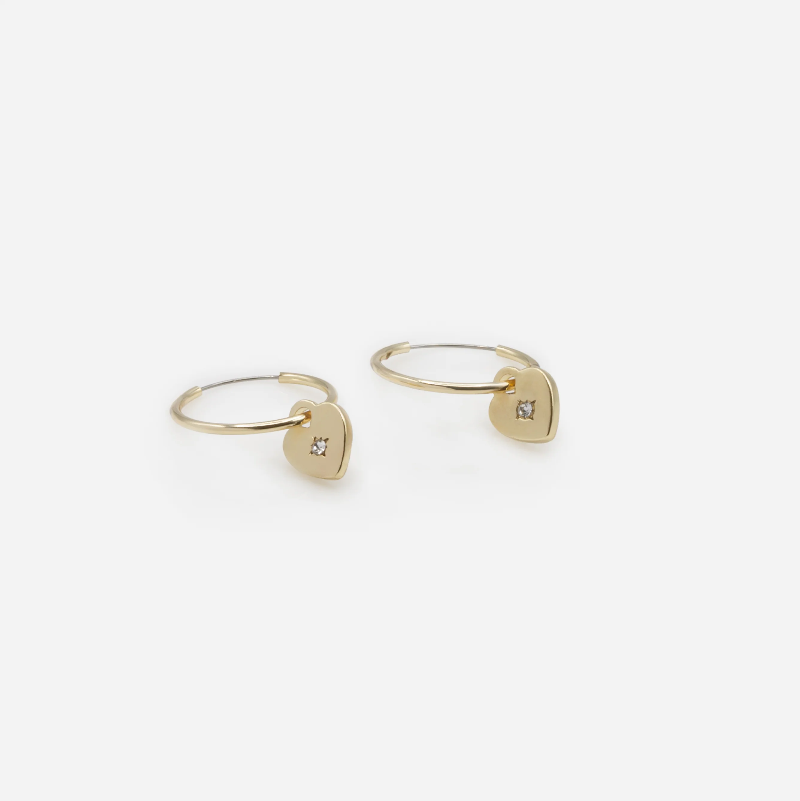 Boucles d'oreilles fixes et anneaux cœurs dorés - Image 4