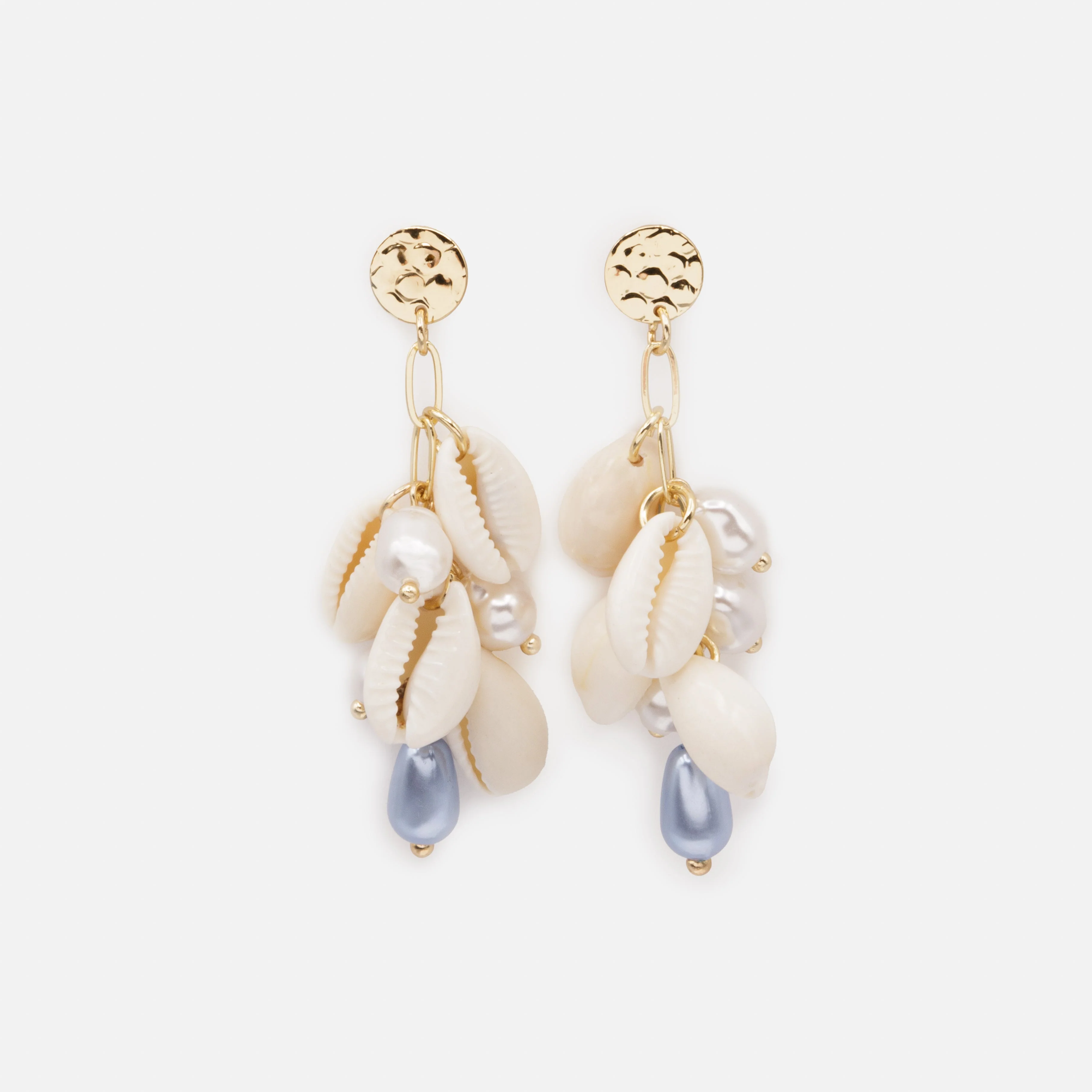 Boucles d'oreilles longues dorées perles et coquillages