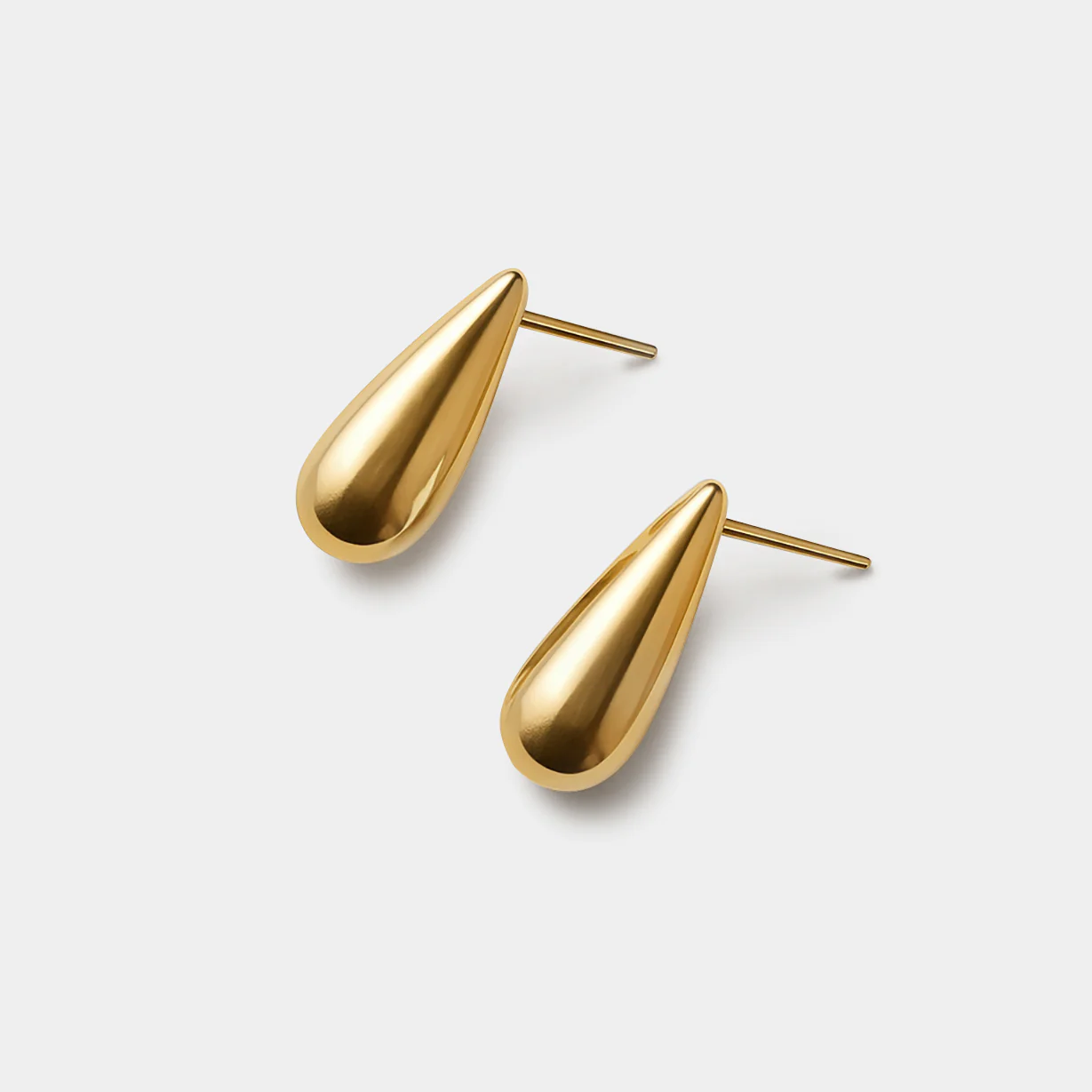Boucles d'oreilles dorées en forme de goutte en acier inoxydable