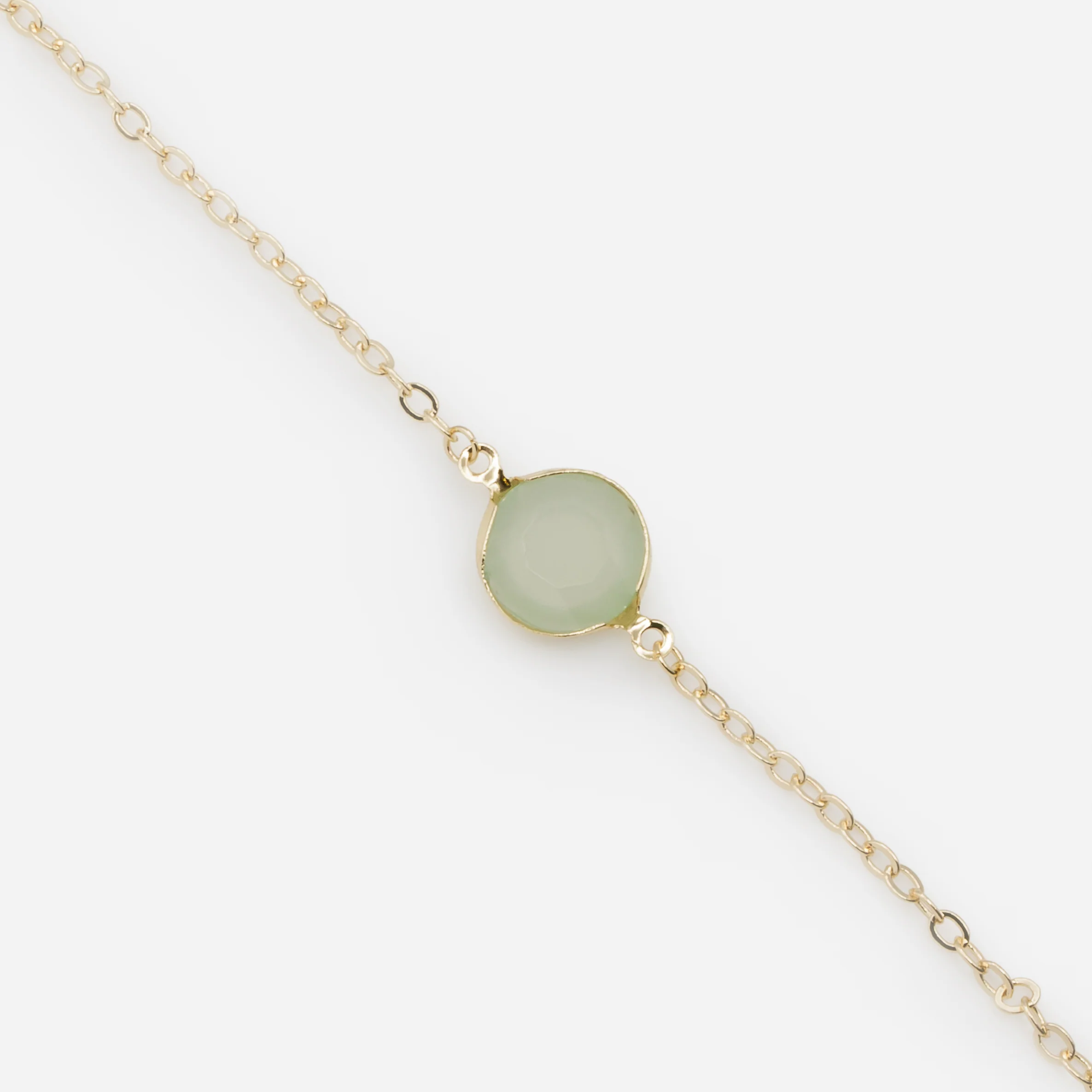 Bracelet doré à mailles forçat avec pierre circulaire vert pâle - Image 2
