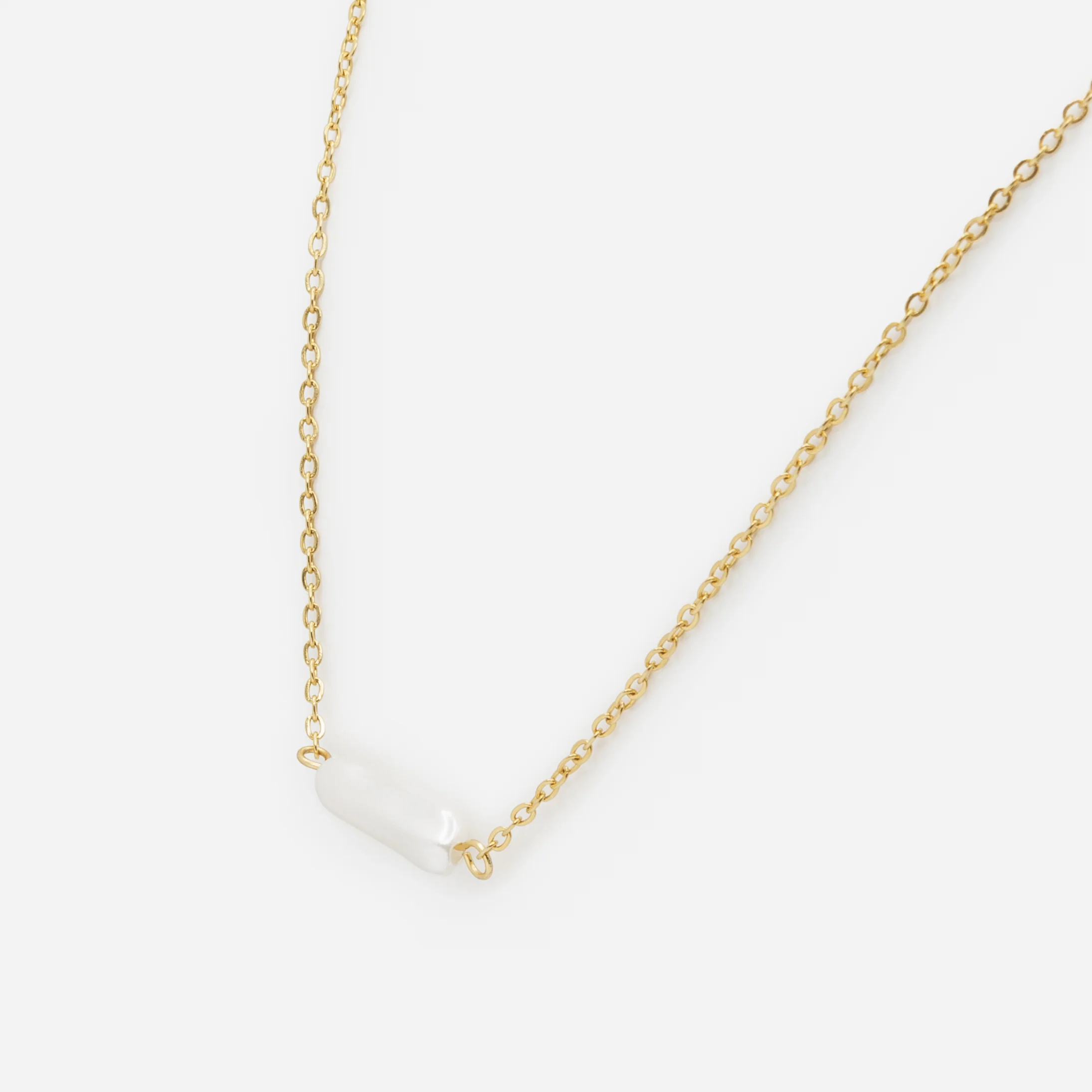 Collier doré avec perle allongée en acier inoxydable - Image 2