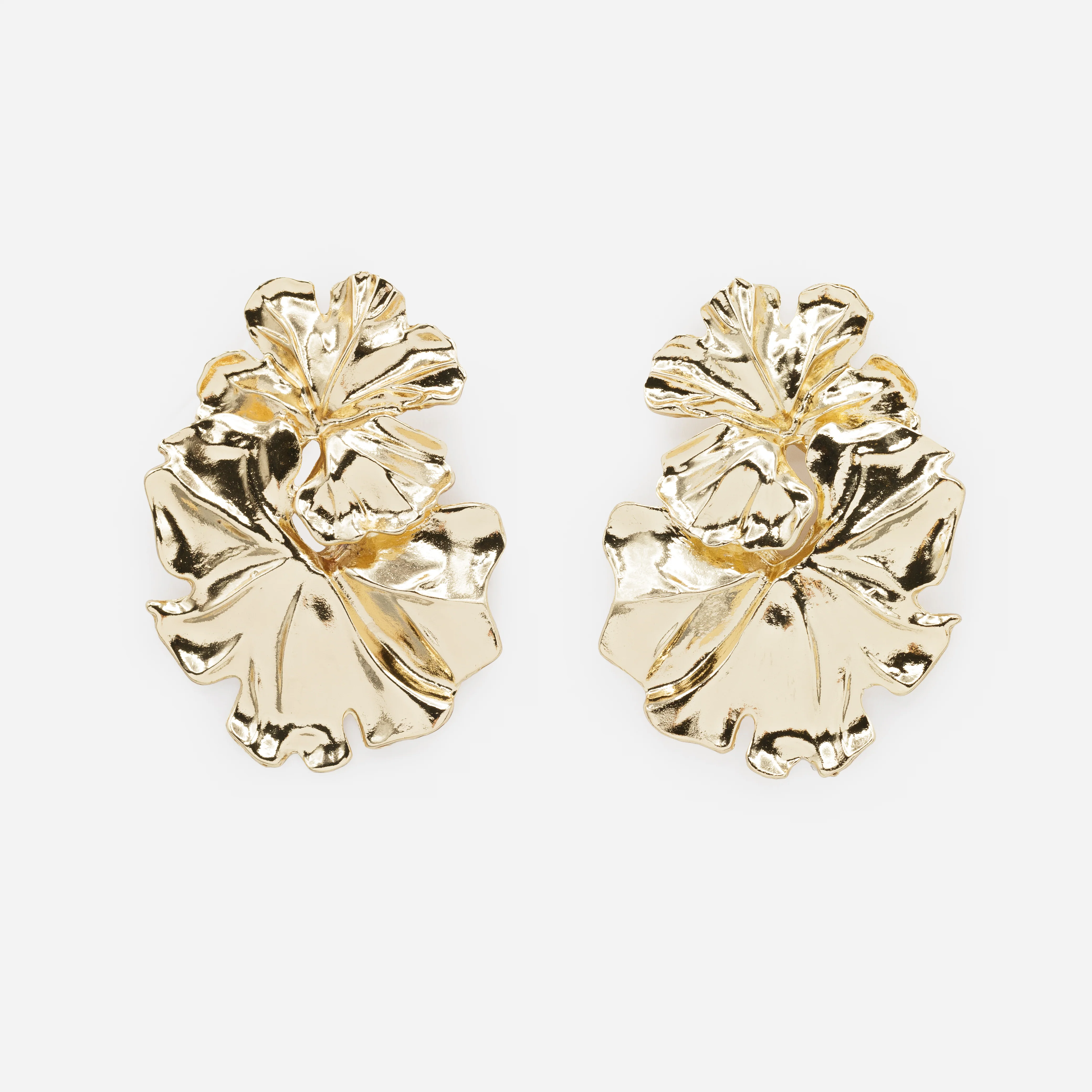 Boucles d'oreilles dorées fleurs épanouies