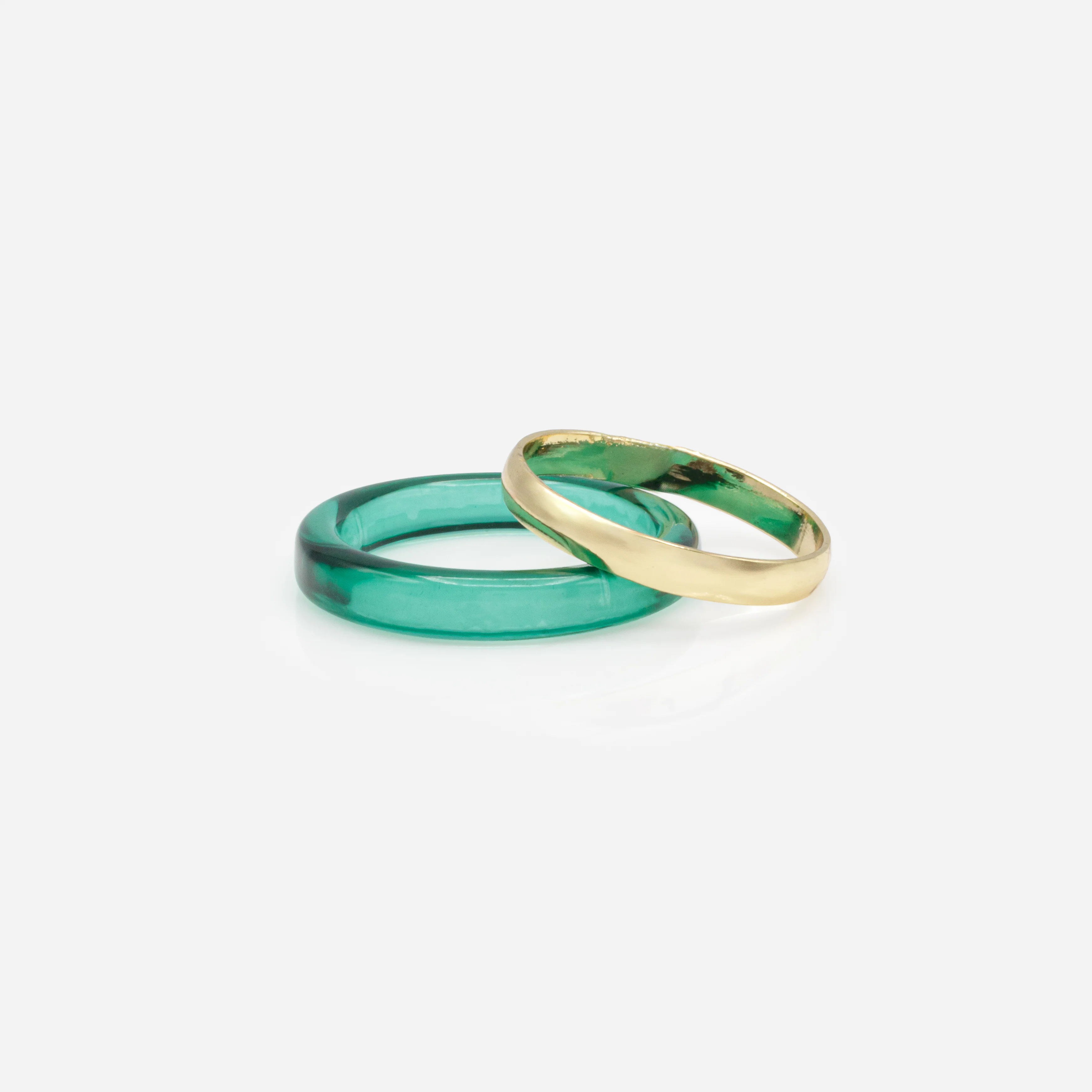 Duo de bagues dorée et émeraude - Image 2