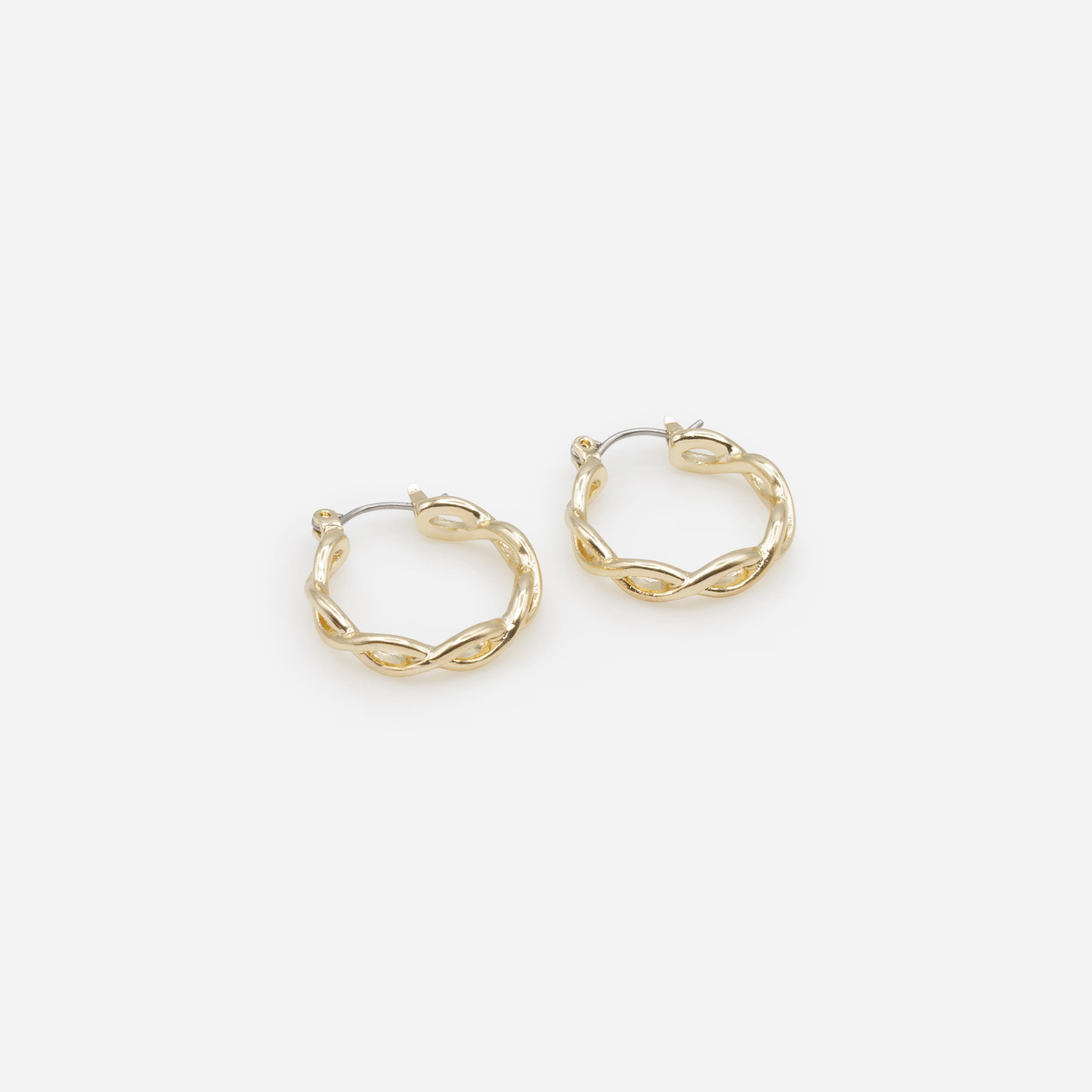 Duo de boucles d'oreilles anneaux dorés entrecroisés et renfoncés - Image 4
