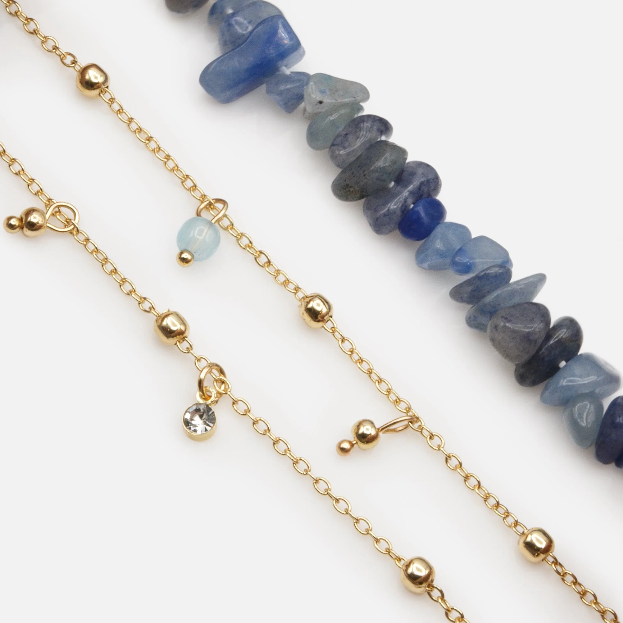 Trio de bracelets dorés pierres et billes bleues - Image 2