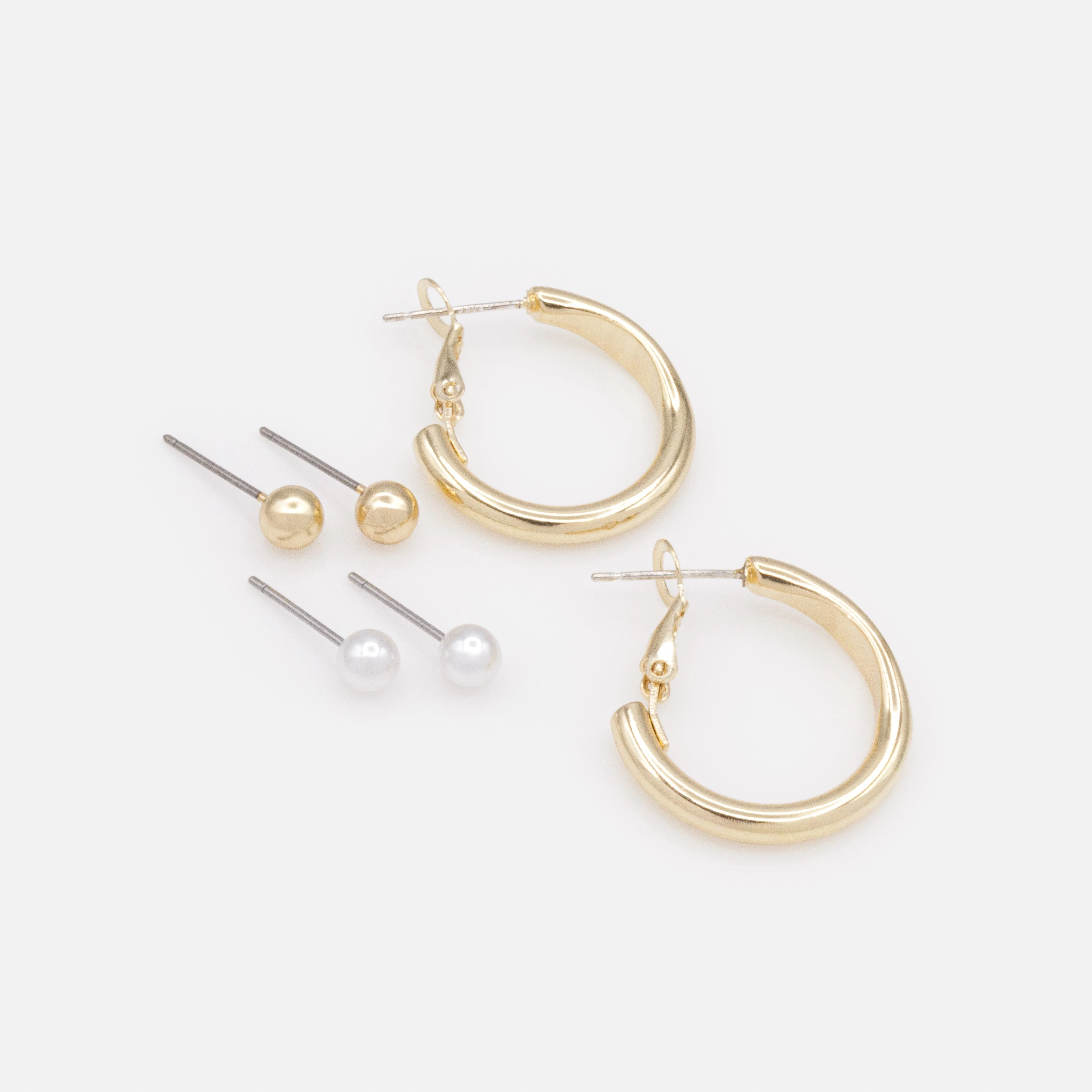 Ensemble de boucles d'oreilles dorées & perles - Image 2