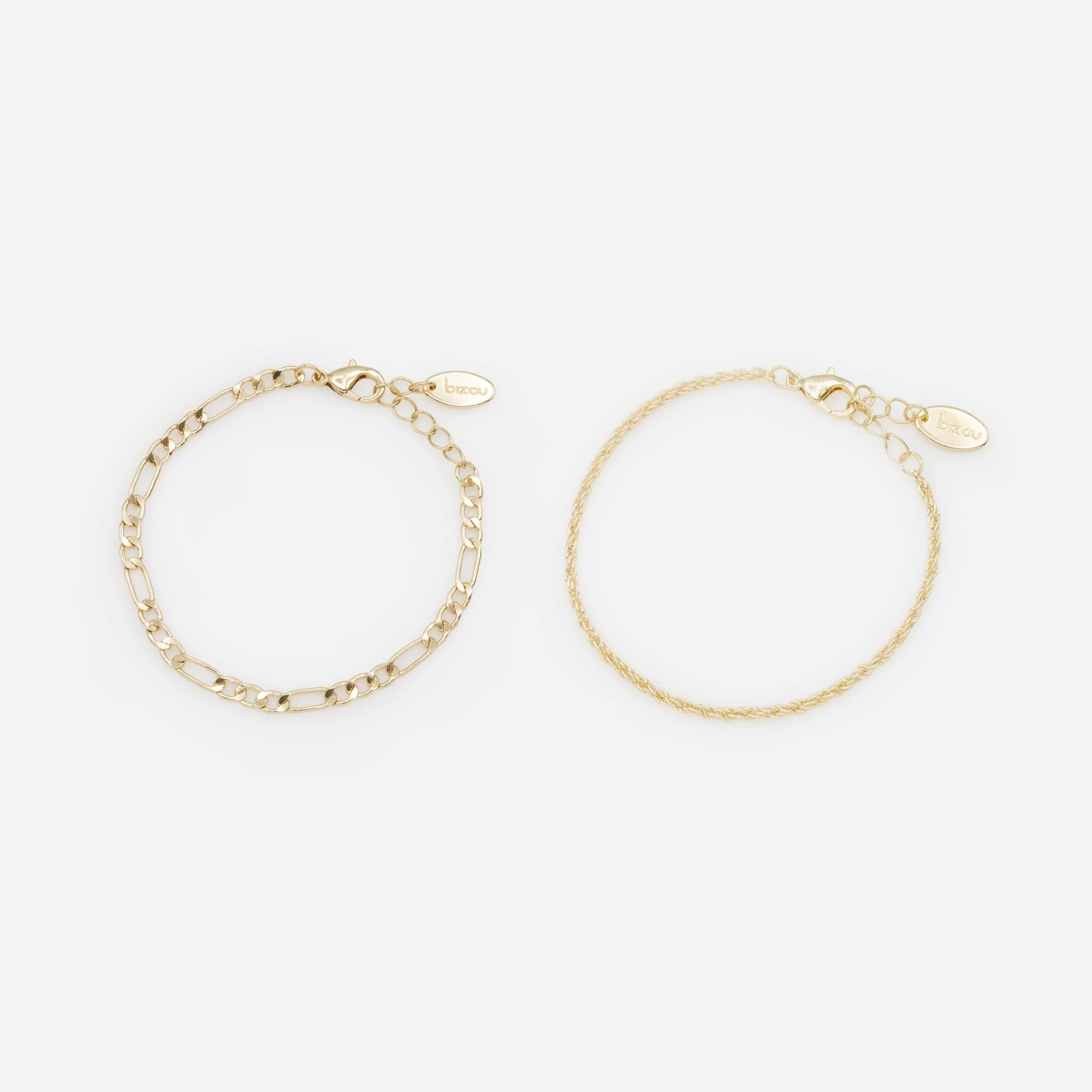 Ensemble de deux bracelets dorés à mailles corde et figaro
