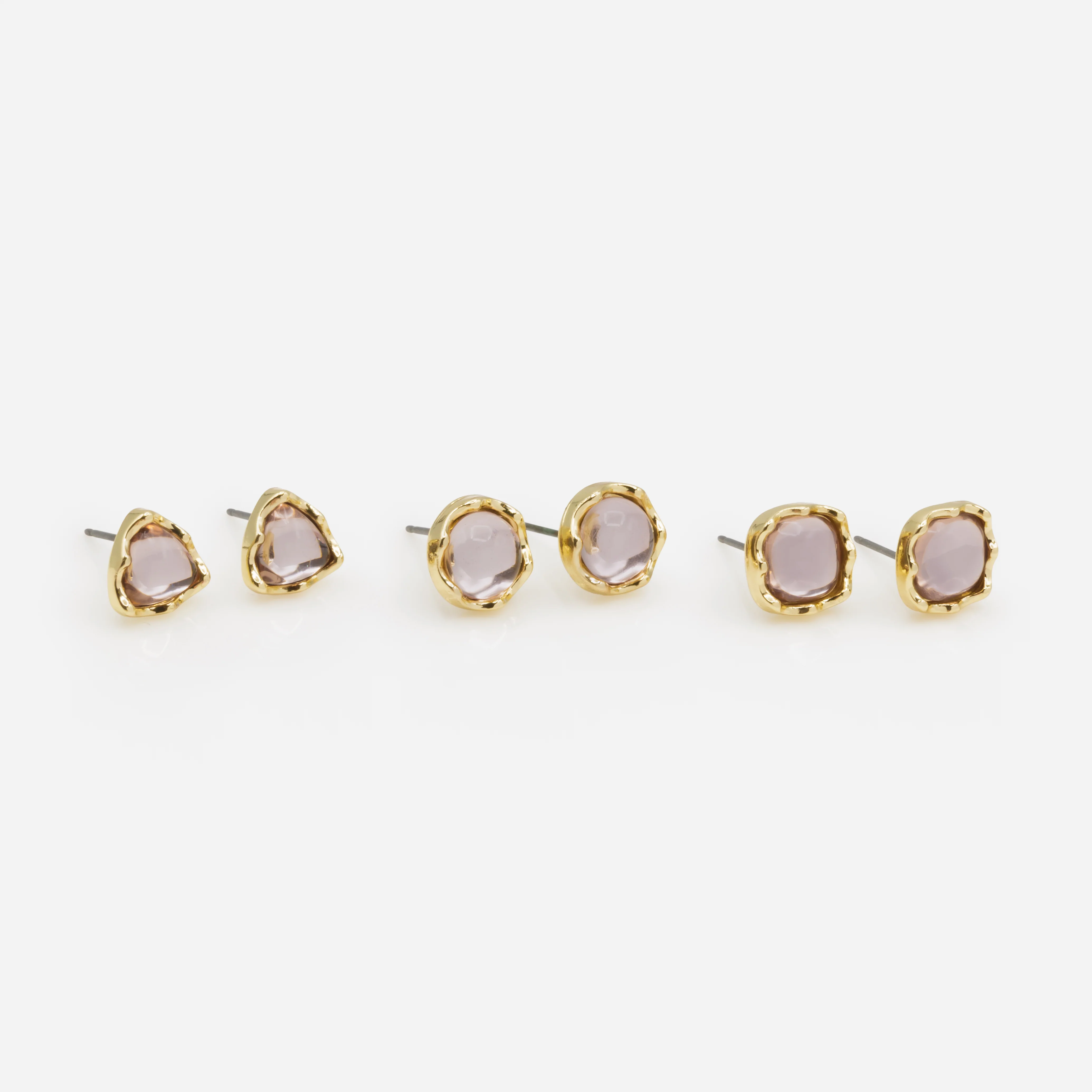 Trio de boucles d'oreilles fixes dorées de formes différentes avec pierre rose pâle - Image 2