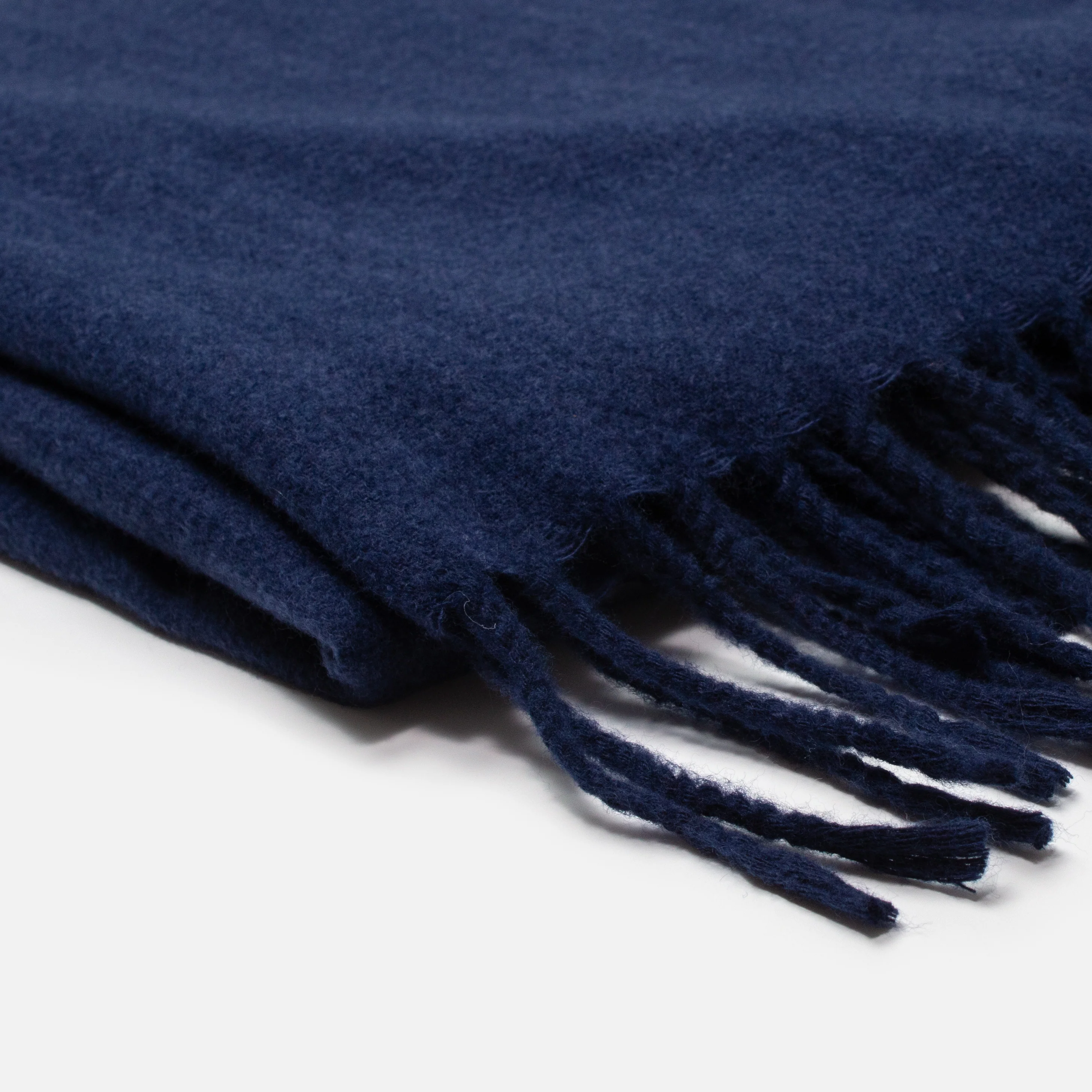 Foulard marine à franges - Image 2