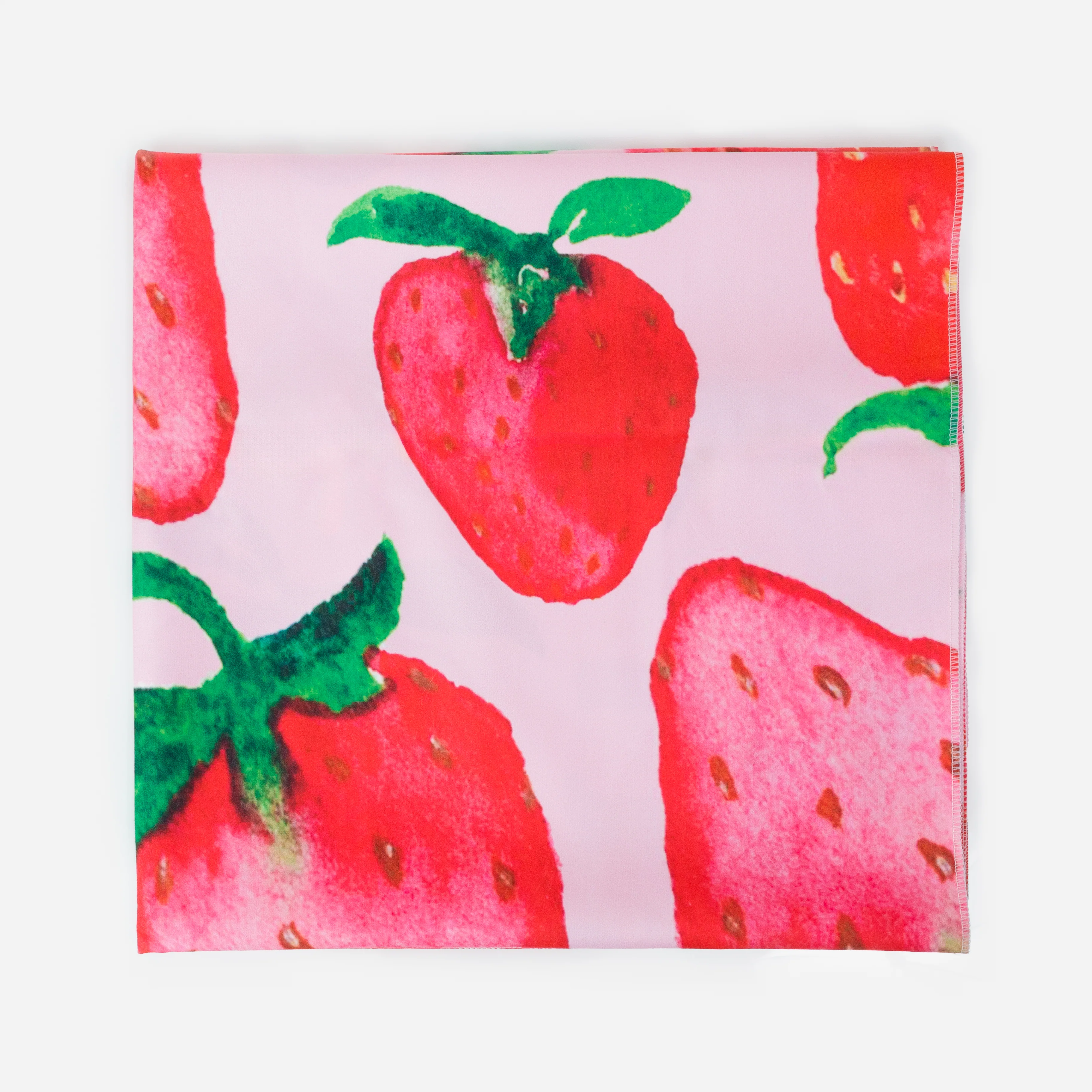 Serviette en microfibre rose à imprimé de fraises - Image 3