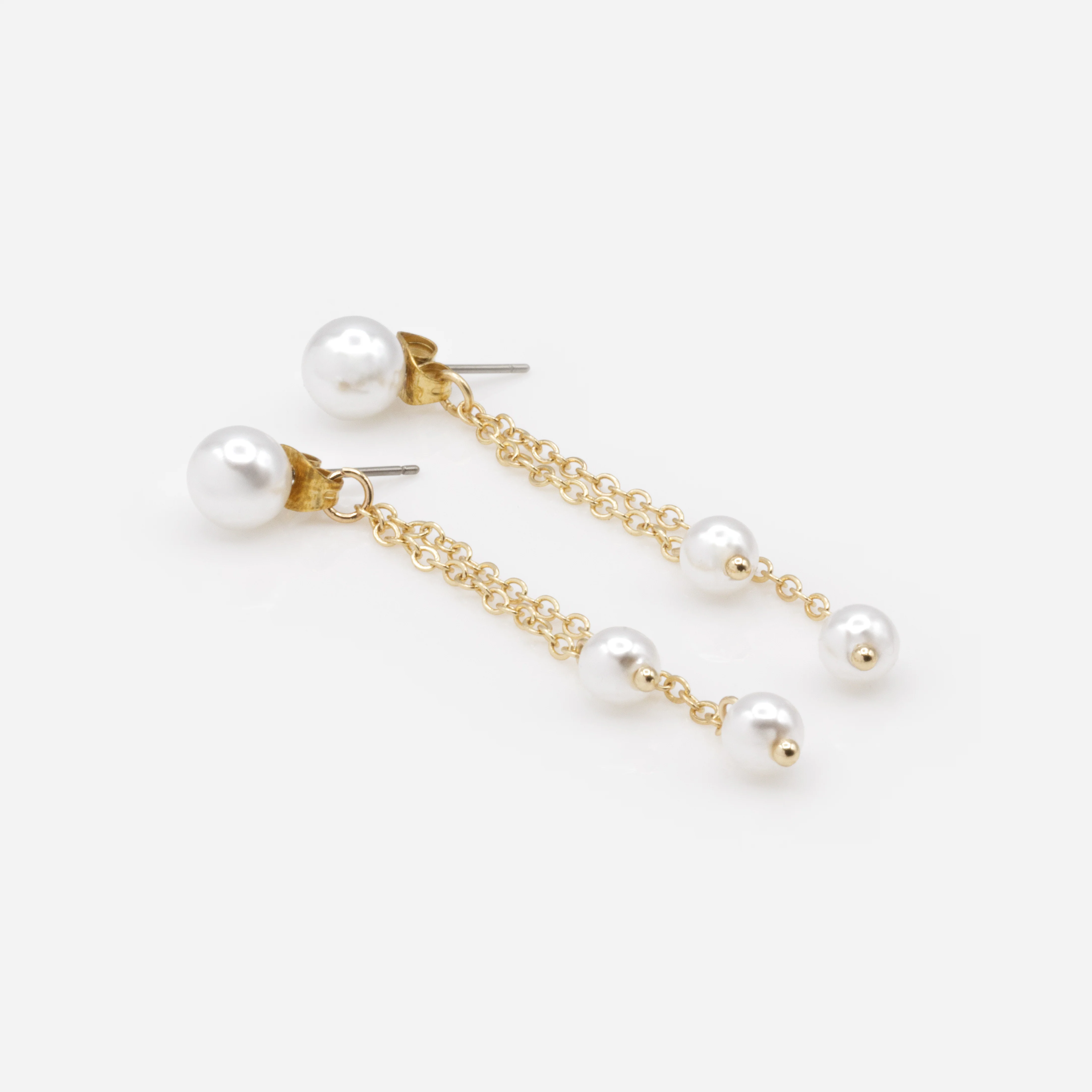 Boucles d'oreilles dorées chaînes pendantes et perles - Image 2